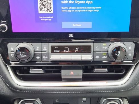 New 2026 Toyota Grand Highlander Limited FWD image 18