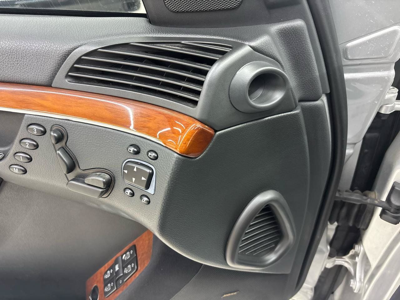 Used 2004 Mercedes-Benz S 430 image 30