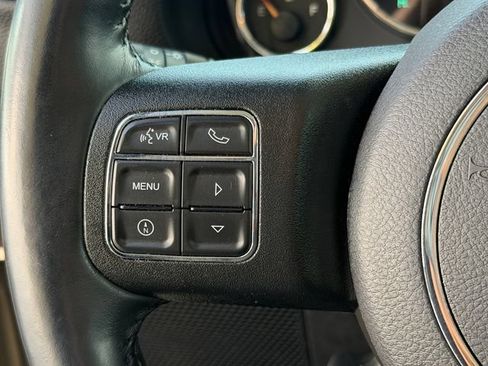 Used 2018 Jeep Wrangler Unlimited Sport AWD/4WD image 21