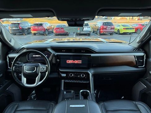 Used 2024 GMC Sierra 2500 Denali w/ Denali Reserve Package image 23