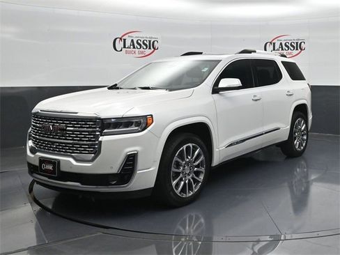 Certified 2023 GMC Acadia Denali w/ Denali Ultimate Package image 3