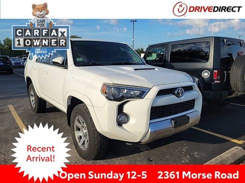 Used 2015 Toyota 4Runner Trail AWD/4WD image 1