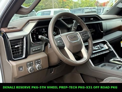 New 2026 GMC Sierra 3500 Denali w/ Denali Reserve Package image 15