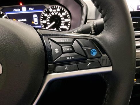 Used 2024 Nissan Altima 2.5 SV w/ SV Premium Package FWD image 19