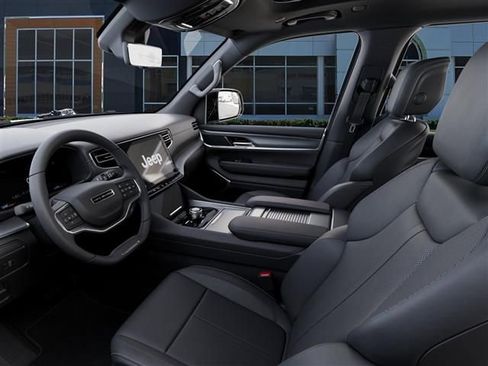 New 2026 Jeep Grand Wagoneer L 4WD w/ Premium Group I image 22