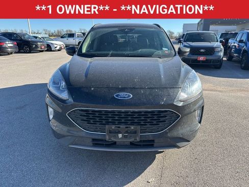 Used 2020 Ford Escape SEL image 2