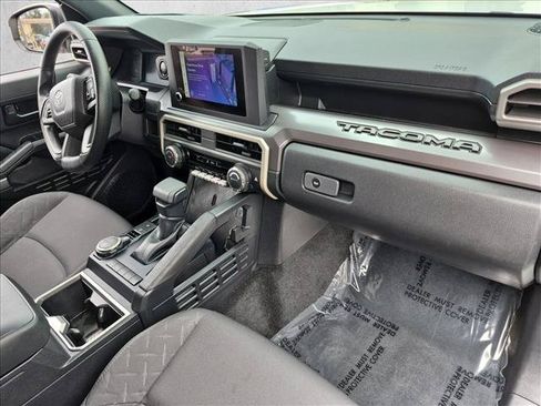 Used 2025 Toyota Tacoma SR5 AWD/4WD image 24