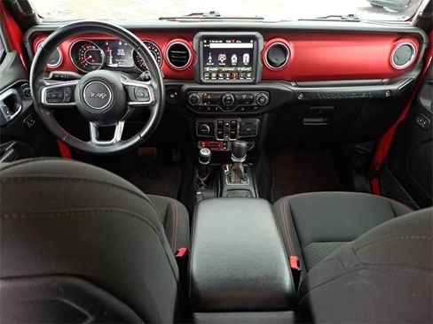 Used 2022 Jeep Wrangler Unlimited Rubicon w/ Steel Bumper Group image 11