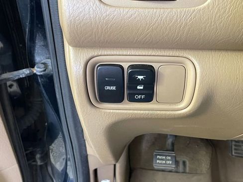 Used 2004 Honda Pilot LX image 10