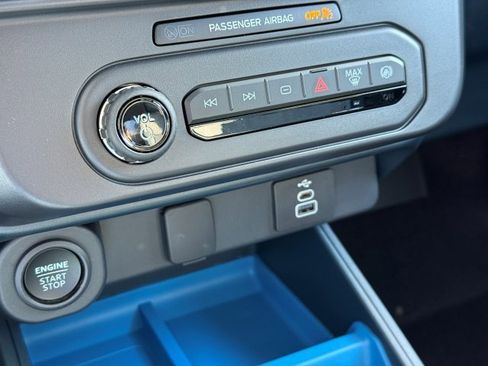 New 2025 Ford Maverick XLT w/ Equipment Group 301A image 23