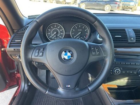 Used 2012 BMW 135i Convertible image 11