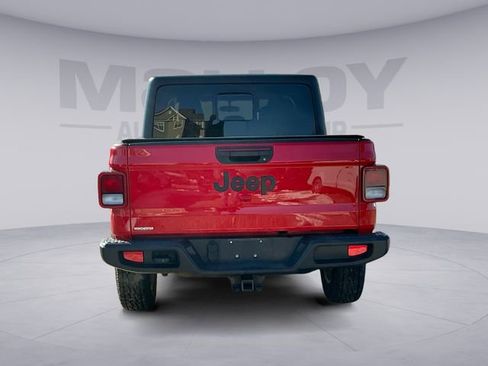 Used 2022 Jeep Gladiator Sport image 4