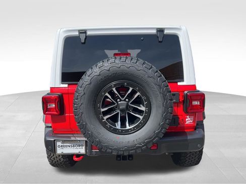 New 2026 Jeep Wrangler Unlimited Rubicon AWD/4WD image 4