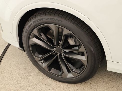 New 2026 Audi Q7 3.0T Premium Plus image 30