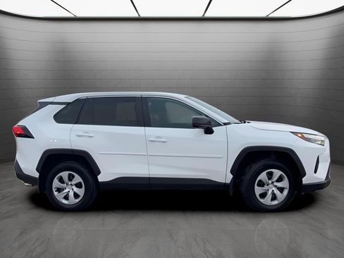 New 2025 Toyota RAV4 LE image 6