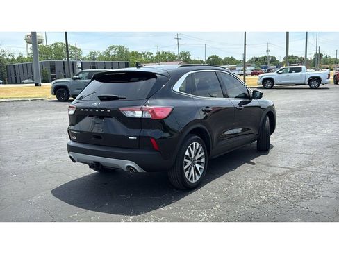 Used 2020 Ford Escape Titanium w/ Titanium Premium Package 2.0 AWD/4WD image 9