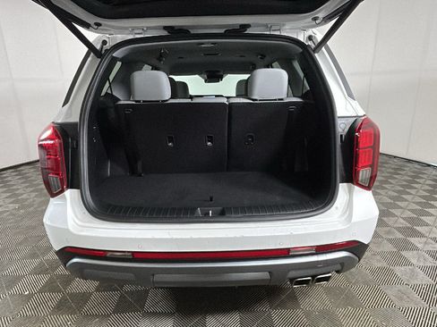 Used 2025 Hyundai Palisade SEL FWD image 26
