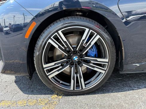 Used 2024 BMW 750e xDrive w/ Premium Package 2 AWD/4WD image 6