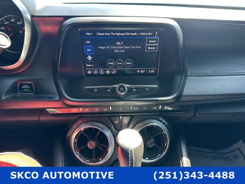 Used 2021 Chevrolet Camaro LT image 16