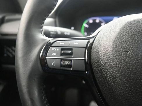 Used 2023 Honda Accord Touring image 12