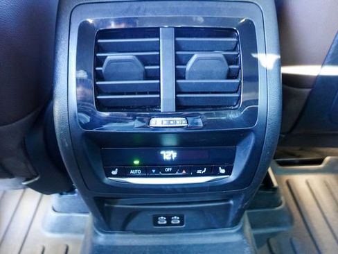 Used 2022 BMW X3 xDrive30i w/ Premium Package w/ZPA image 24