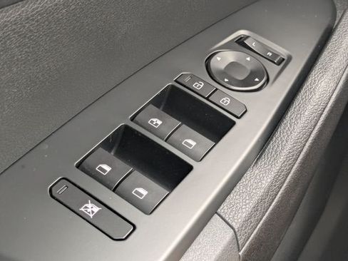 New 2026 Kia Sportage LX w/ LX Convenience Package FWD image 24
