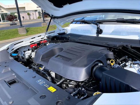 New 2026 Land Rover Defender 130 S AWD/4WD image 33