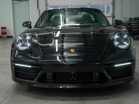 Used 2024 Porsche 911 Targa 4 w/ Sport Package AWD/4WD image 4