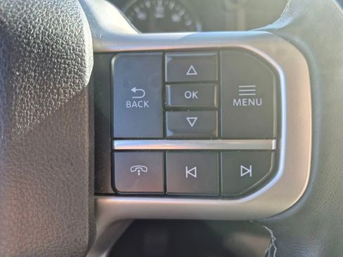 Used 2024 Ford Expedition Limited image 27