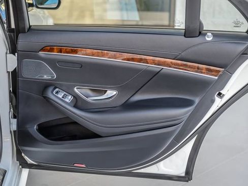 Used 2015 Mercedes-Benz S 550 Sedan image 60