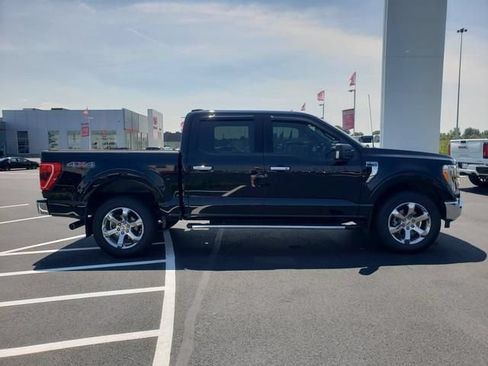 Used 2022 Ford F150 XLT w/ Equipment Group 302A High AWD/4WD image 4