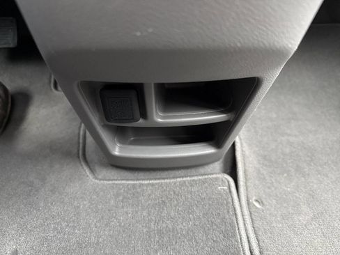 Used 2010 Honda CR-V EX image 25