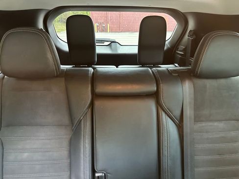 Used 2022 Mitsubishi Outlander SE image 14