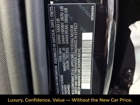 Certified 2026 Volvo XC60 B5 Ultra w/ Protection Package Premier AWD/4WD image 15