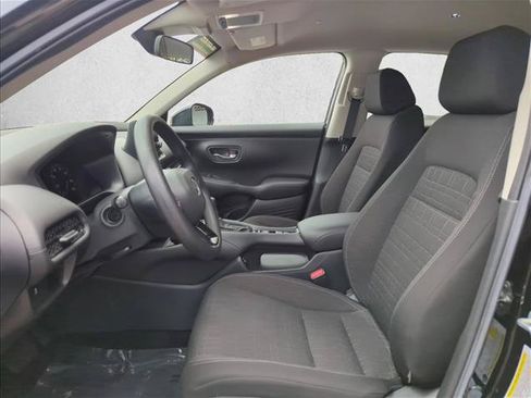Used 2024 Honda HR-V LX image 13