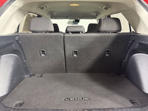 Used 2021 Hyundai Venue SE w/ Cargo Package image 22