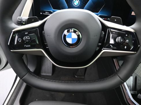 Used 2025 BMW X3 xDrive30i w/ Premium Package image 15