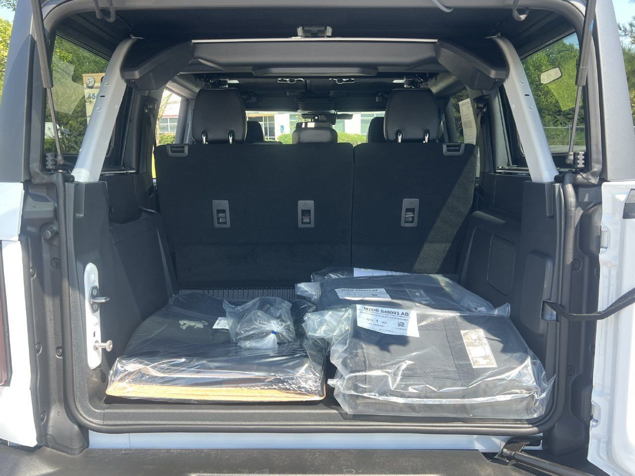 New 2026 Ford Bronco Outer Banks AWD/4WD image 18