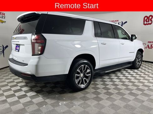 Used 2021 Chevrolet Suburban LT image 9