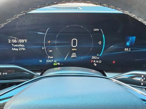 New 2024 Cadillac Lyriq Tech RWD image 11