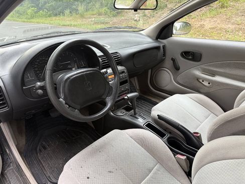 Used 1997 Saturn S-Series SC2 FWD image 9