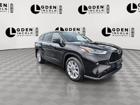Used 2020 Toyota Highlander Limited AWD/4WD image 2
