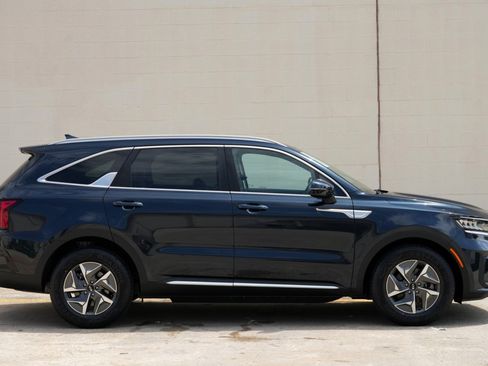 Used 2021 Kia Sorento S FWD image 52