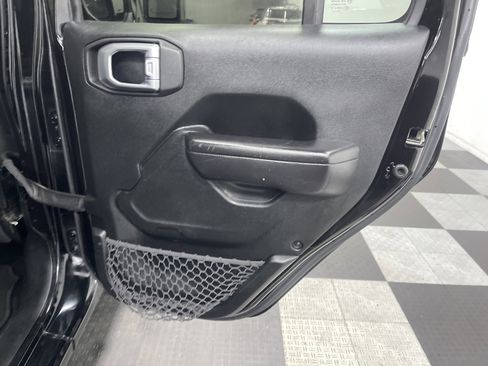 Used 2020 Jeep Gladiator Sport w/ Quick Order Package 24S image 18