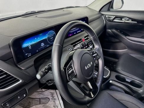 Certified 2024 Kia Seltos EX AWD/4WD image 9