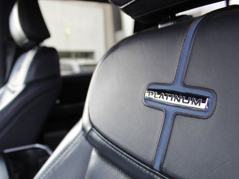 Used 2024 Ford F150 Platinum image 31