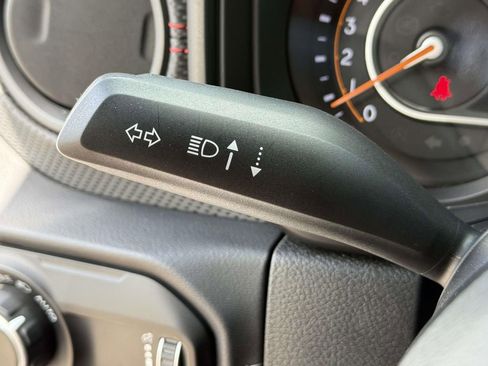 Used 2024 Jeep Wrangler Unlimited Rubicon 392 image 27