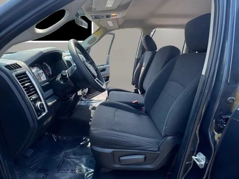 Used 2020 RAM 1500 Warlock AWD/4WD image 9