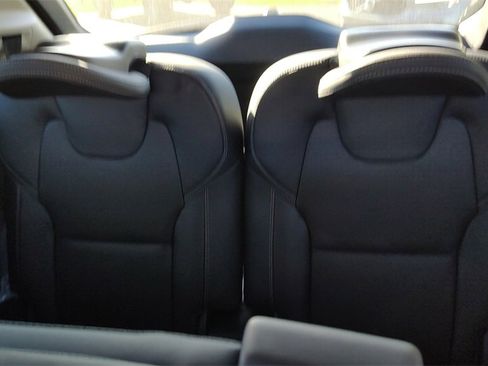 New 2026 Volvo XC90 B6 Ultra image 32