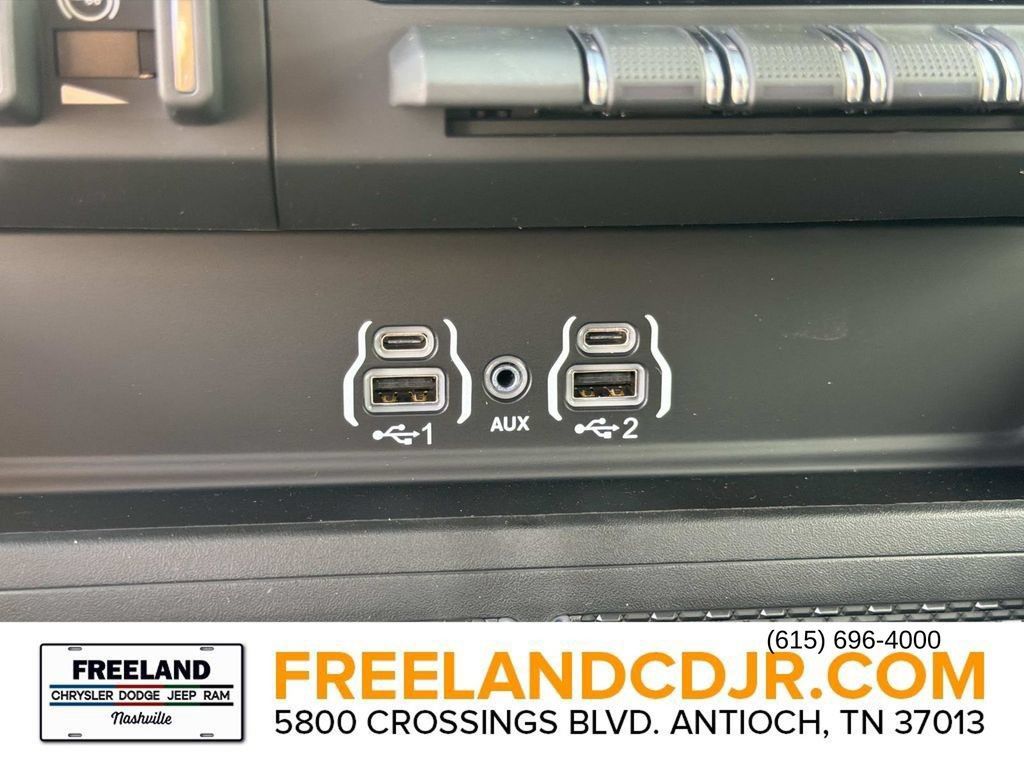 New 2026 RAM 3500 Big Horn AWD/4WD image 29